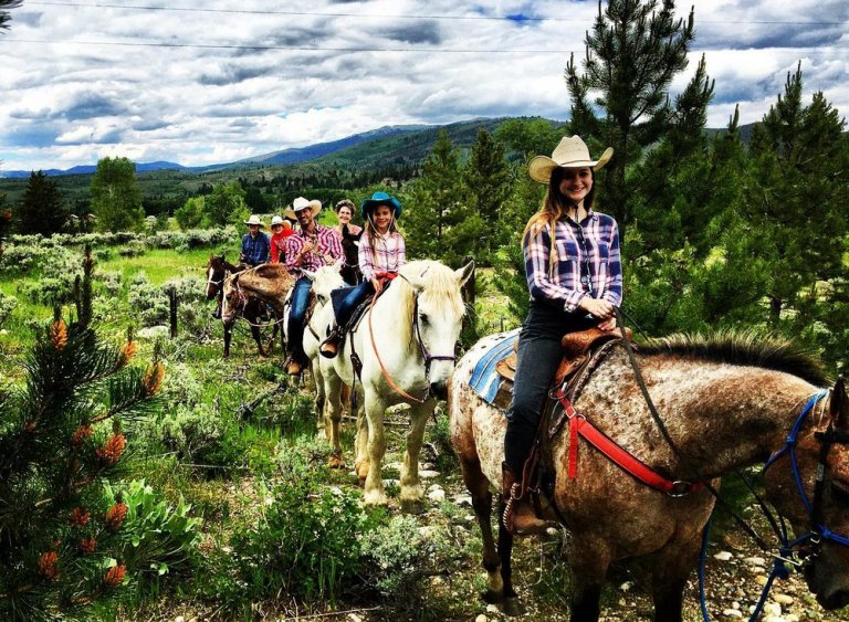 Dude Ranch Wyoming Family Vacation | Best WY Dude Ranches