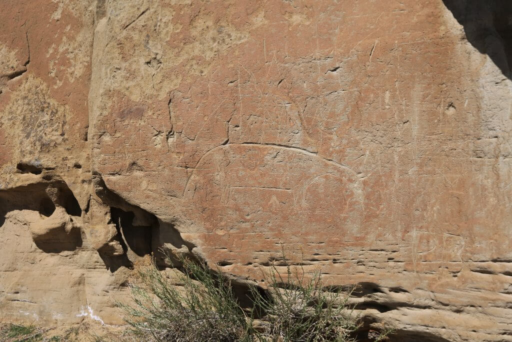 A close-up of the markings on the White Mountain Petroglyphs in Rock Springs, Wyoming.